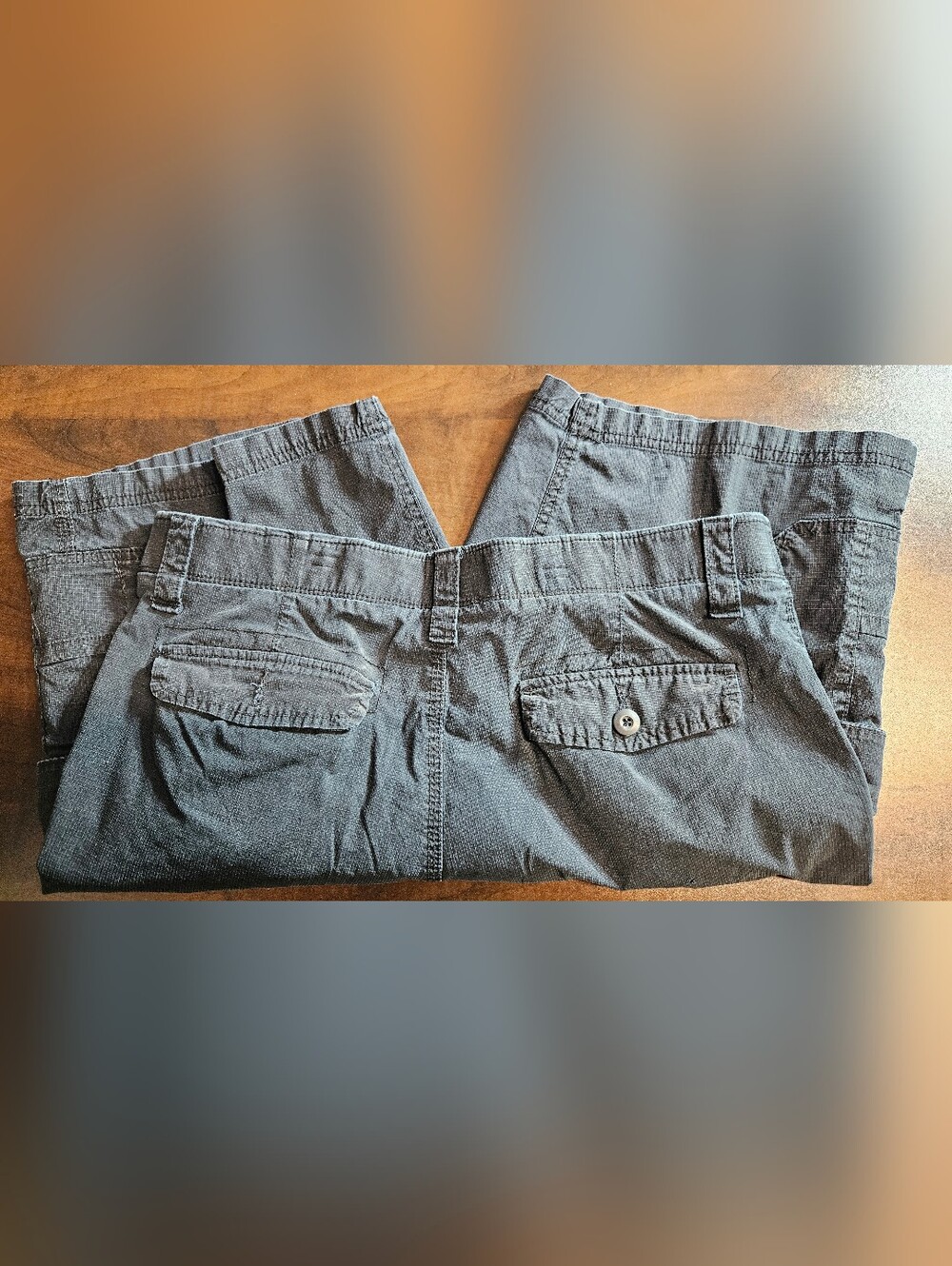 Size 34 Urban Off Black Cargo Shorts - Picture 2 of 5